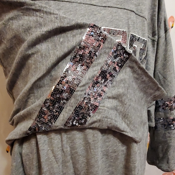 3/4 length sleeve bling tee - Picture 2 of 4